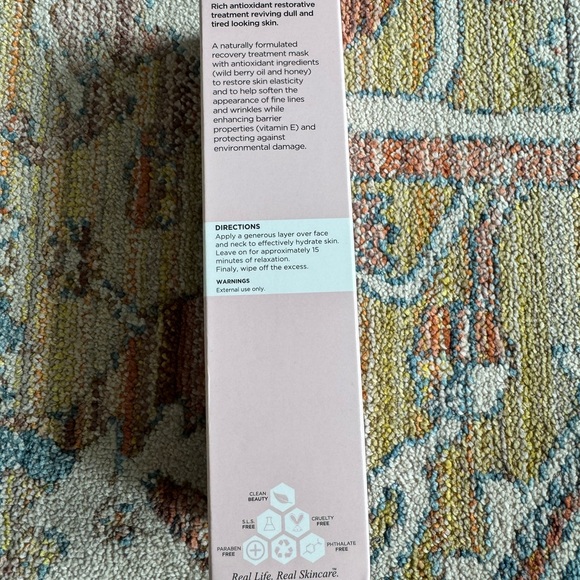 Hey Honey Sweet Treat Wild Berry & Honey Yogurt Recovery Mask - Picture 4 of 5